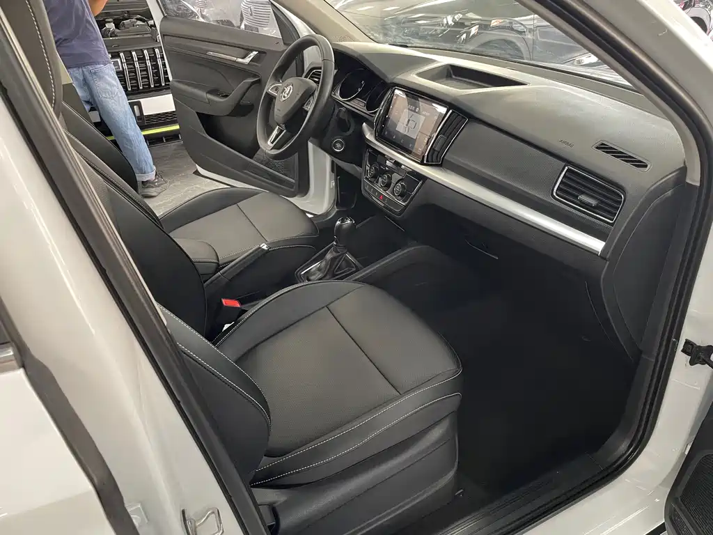 Kamiq Facelift 1.5 L Auto Comfort Enjoyment