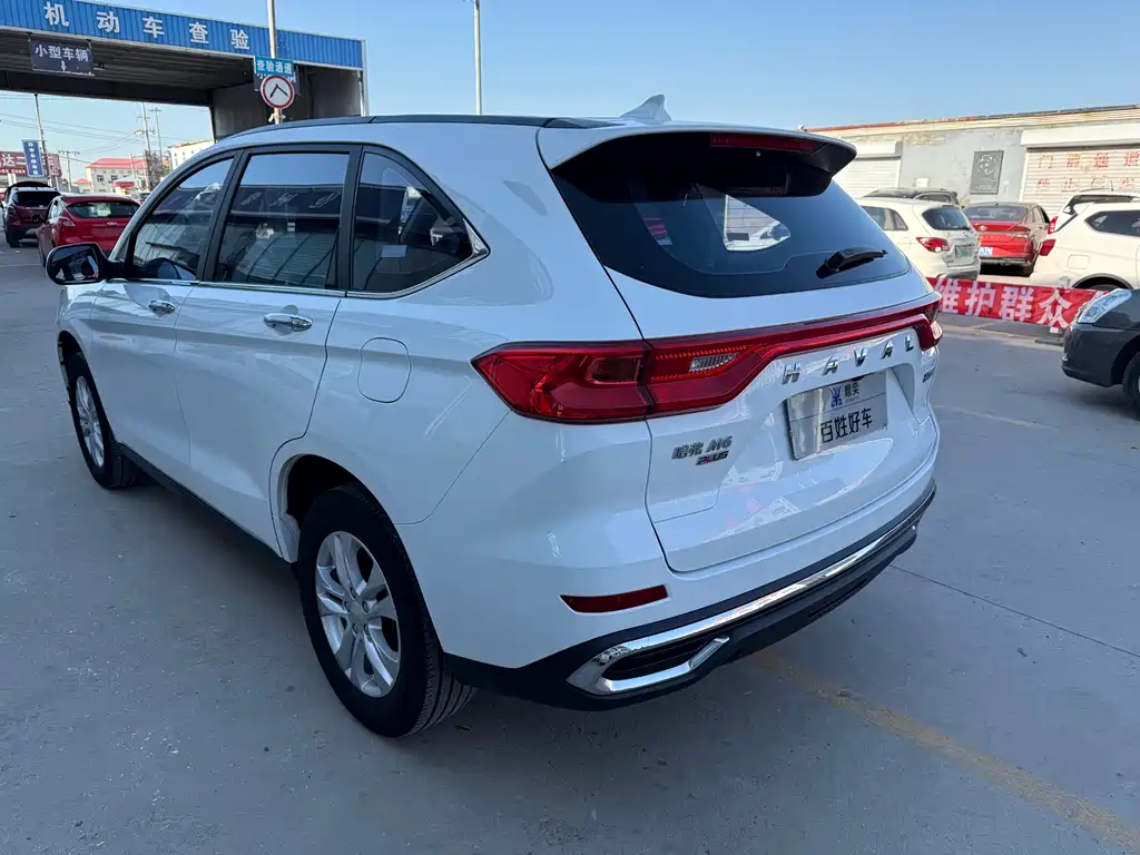 Haval M6 PLUS 1.5 T DCT Elite Connected