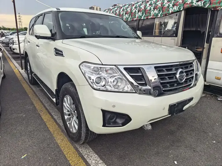 Nissan Patrol 4.0 L Leading Elite