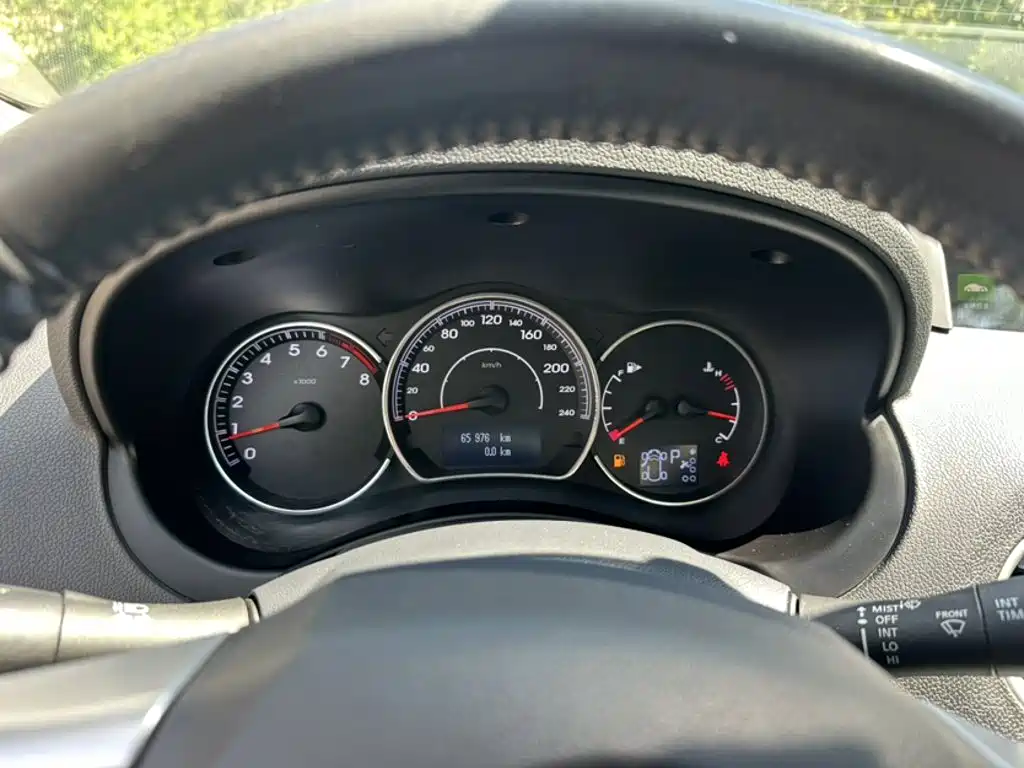 Koleos (Import) 科雷傲进口 2014款 改款 2.0 L 两驱智享版