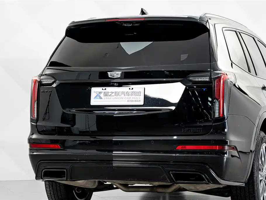Cadillac XT6 2.0 T 6-seat 4 WD Distinguished Executive Black Label