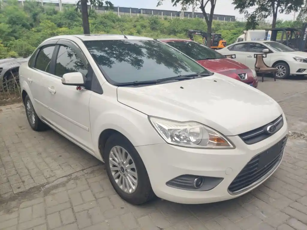 Focus Sedan Classic 1.8 L Auto Fashion
