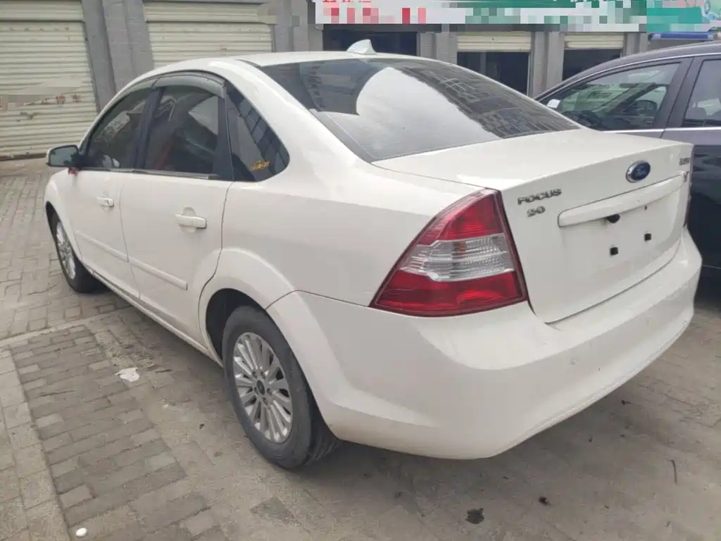 Focus Sedan Classic 1.8 L Auto Fashion