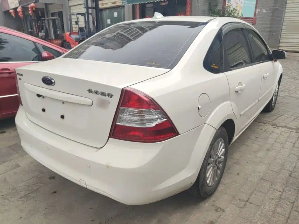Focus Sedan Classic 1.8 L Auto Fashion