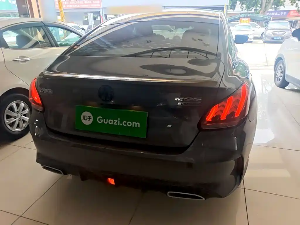 MG5 Facelift 300 TGI DCT Youth Luxury Grand Enjoyment