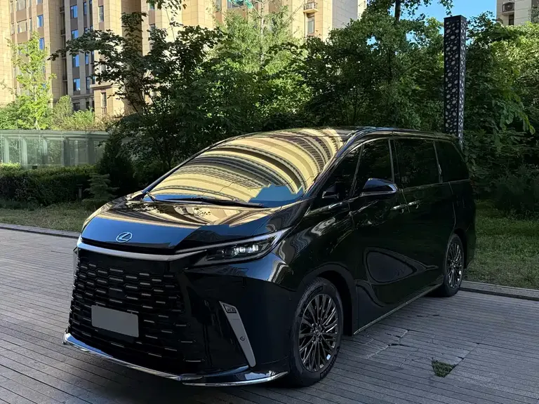 Lexus LM 350 h 7-seat Elegant