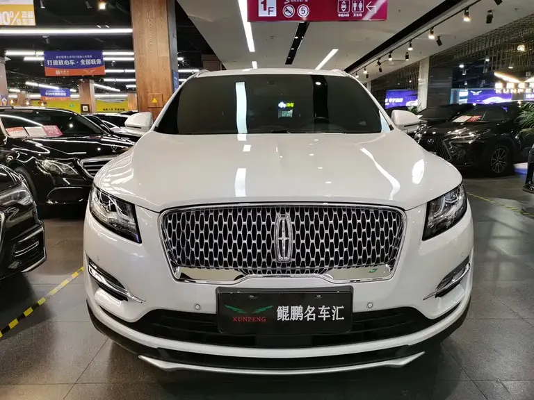 Lincoln MKC 2.0 T 4 WD Graceful CN-VI