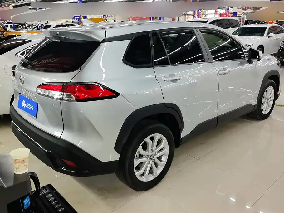 Frontlander 2.0 L CVT Leading