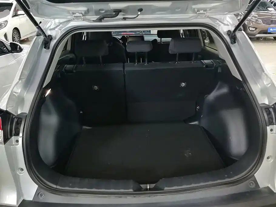 Frontlander 2.0 L CVT Leading