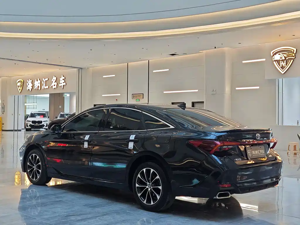 Avalon 2.0 L Select