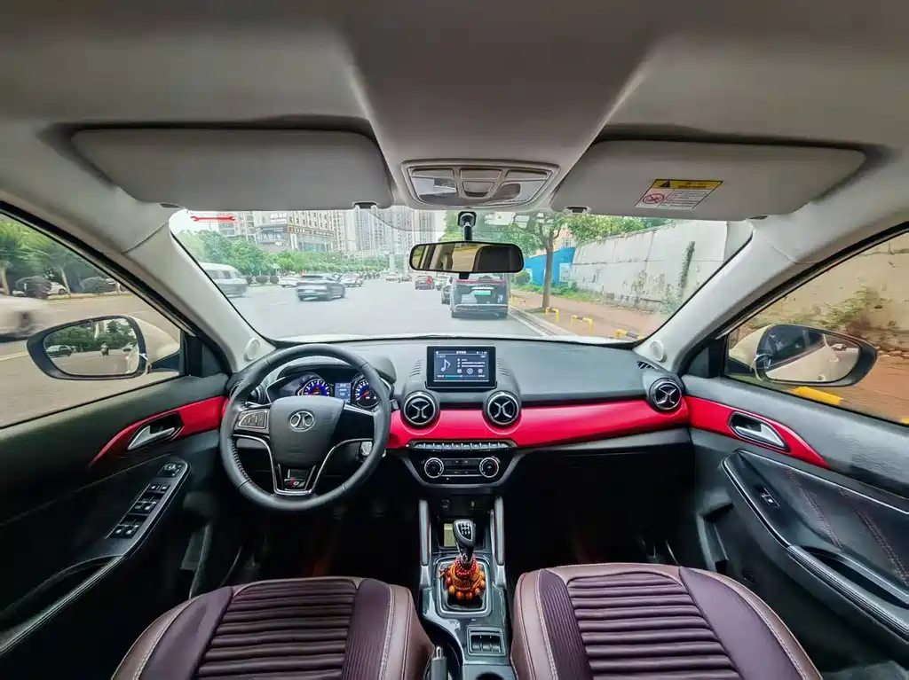 Senova X35 1.5 L Manual Elite
