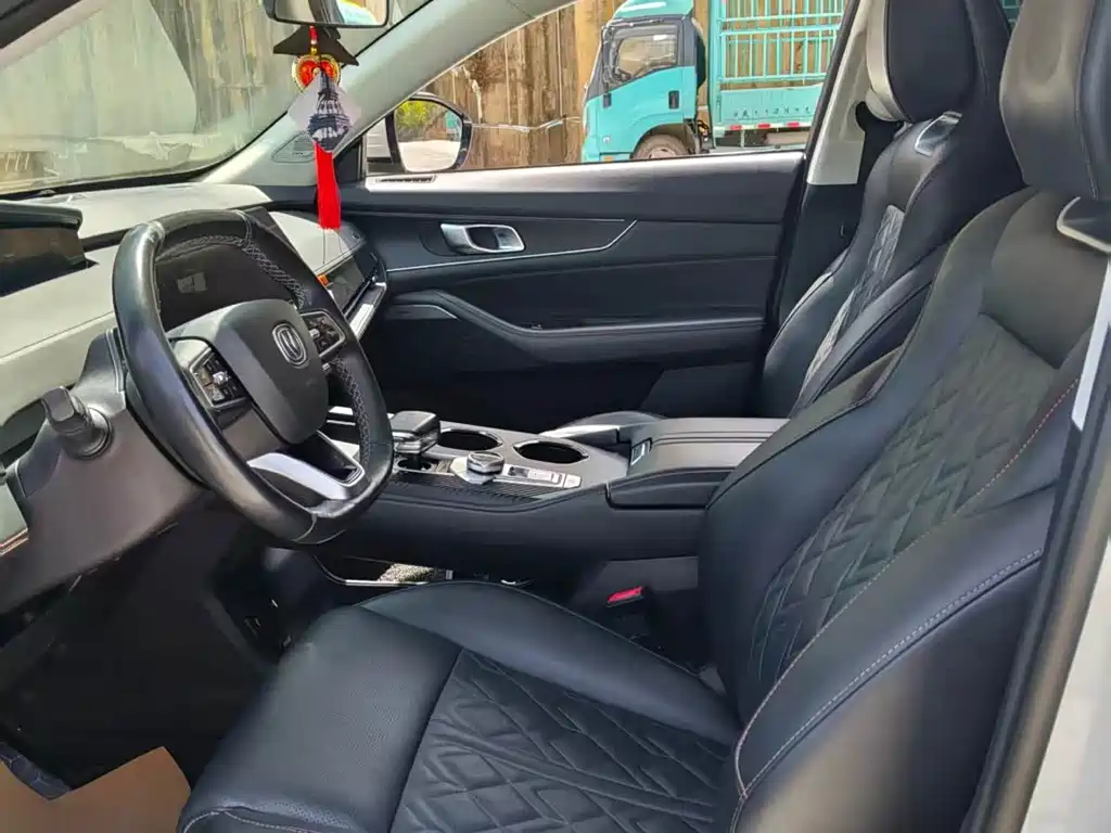 Changan UNI-K 2.0 T Luxury