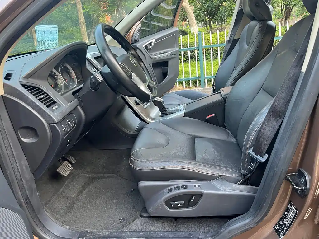 Volvo XC60 (Import) T5 Smart Grace