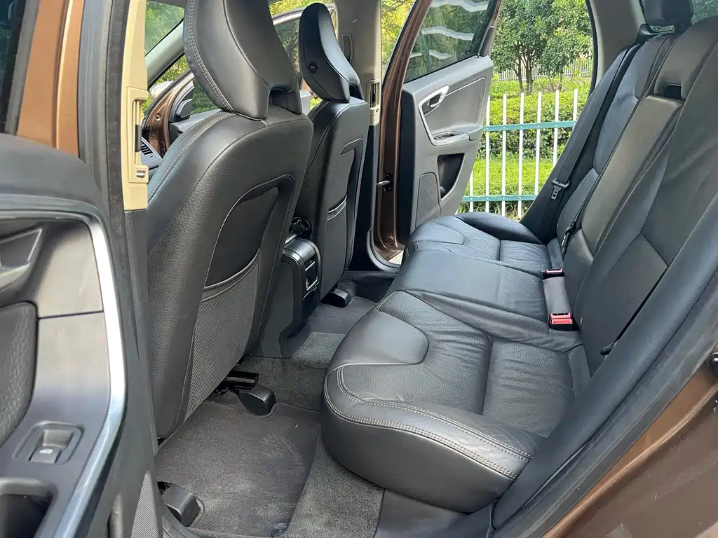 Volvo XC60 (Import) T5 Smart Grace