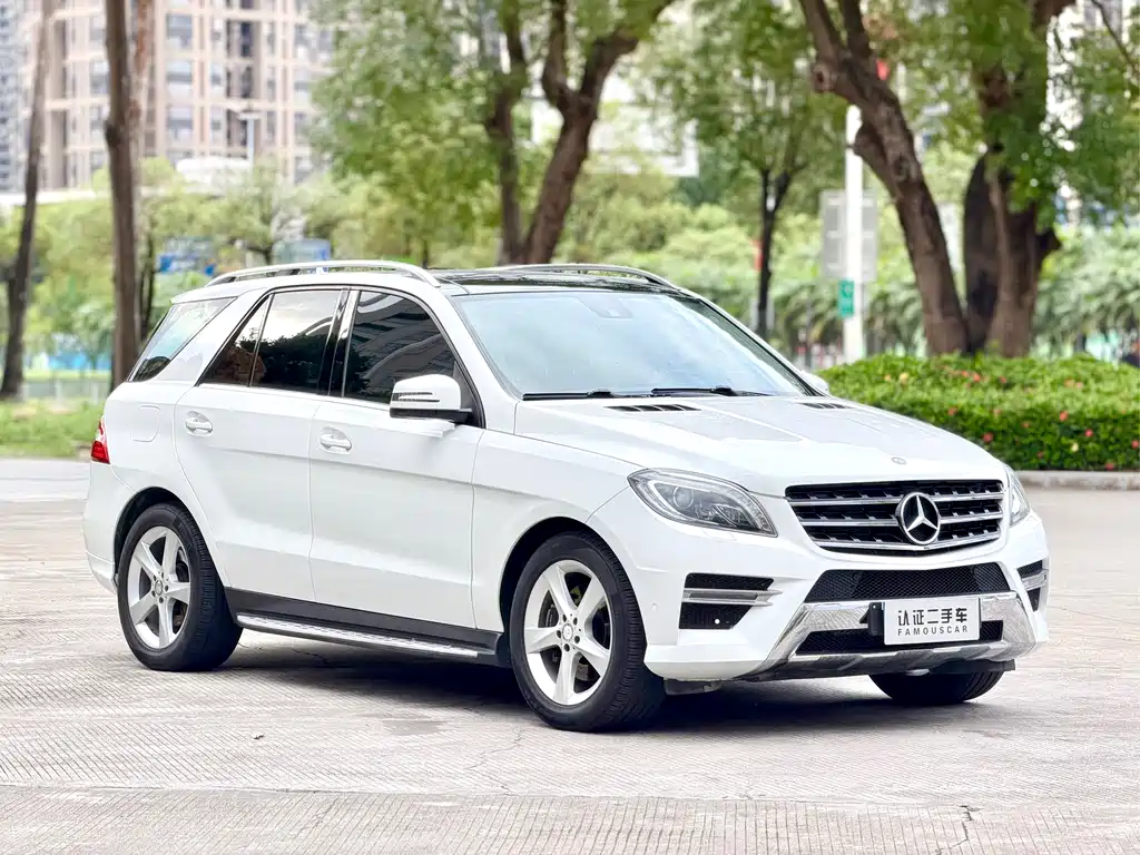 Mercedes-Benz M-Class ML 400 4 MATIC Dynamic