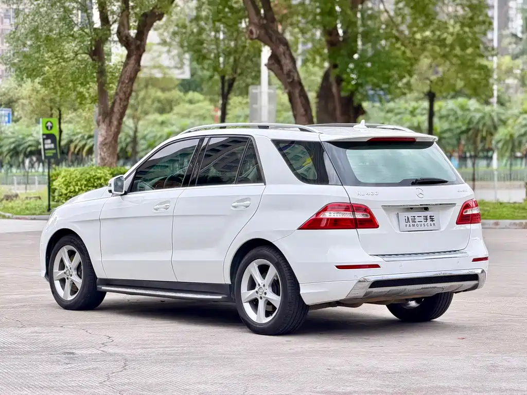 Mercedes-Benz M-Class ML 400 4 MATIC Dynamic