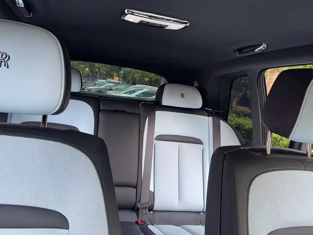 Cullinan 5-seat