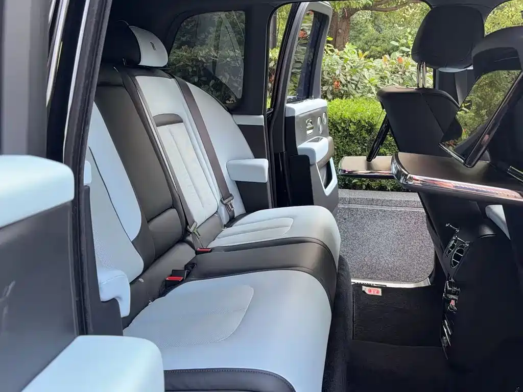 Cullinan 5-seat