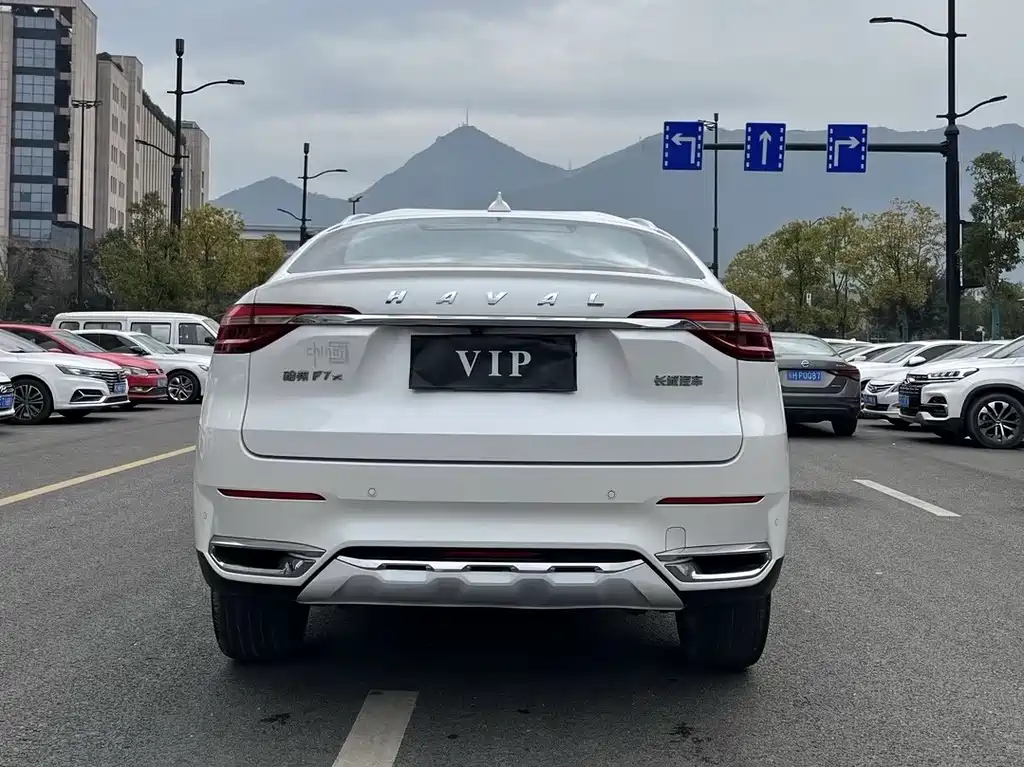 Haval F7 x 1.5 T 2 WD Ultimate Smart Tech