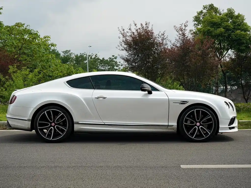 Continental GT 4.0 T GT V8