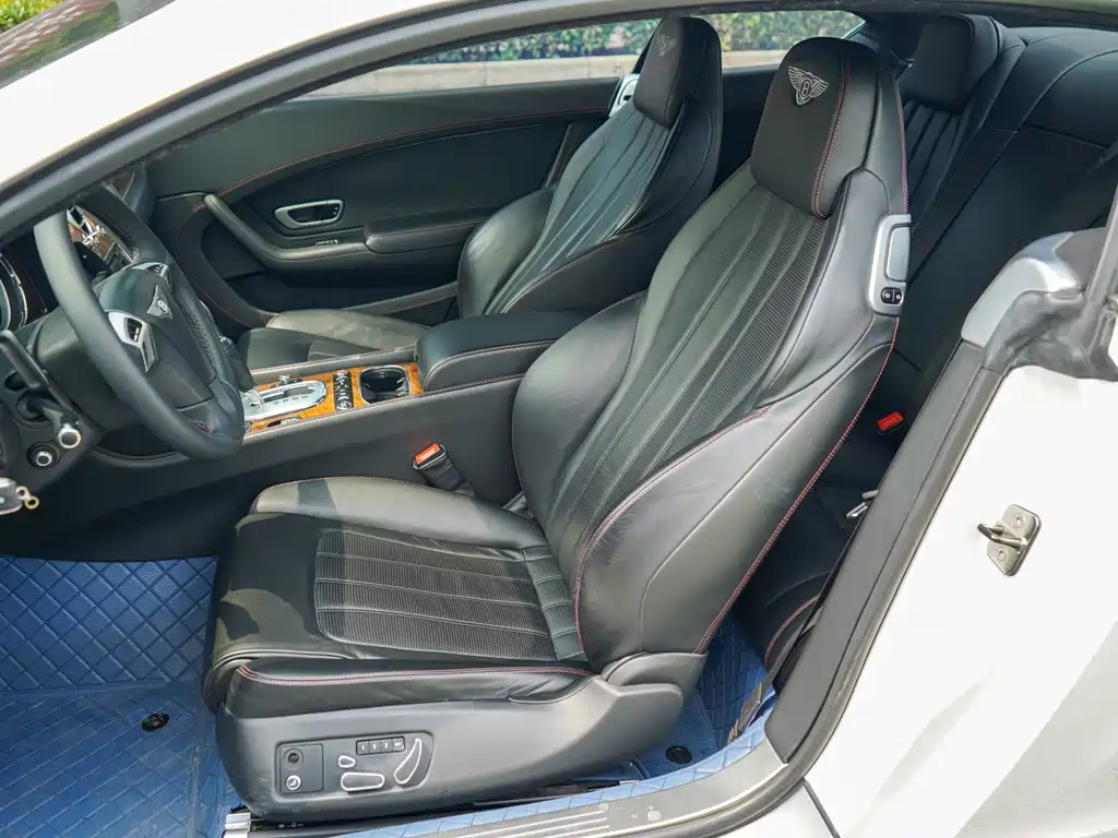 Continental GT 4.0 T GT V8