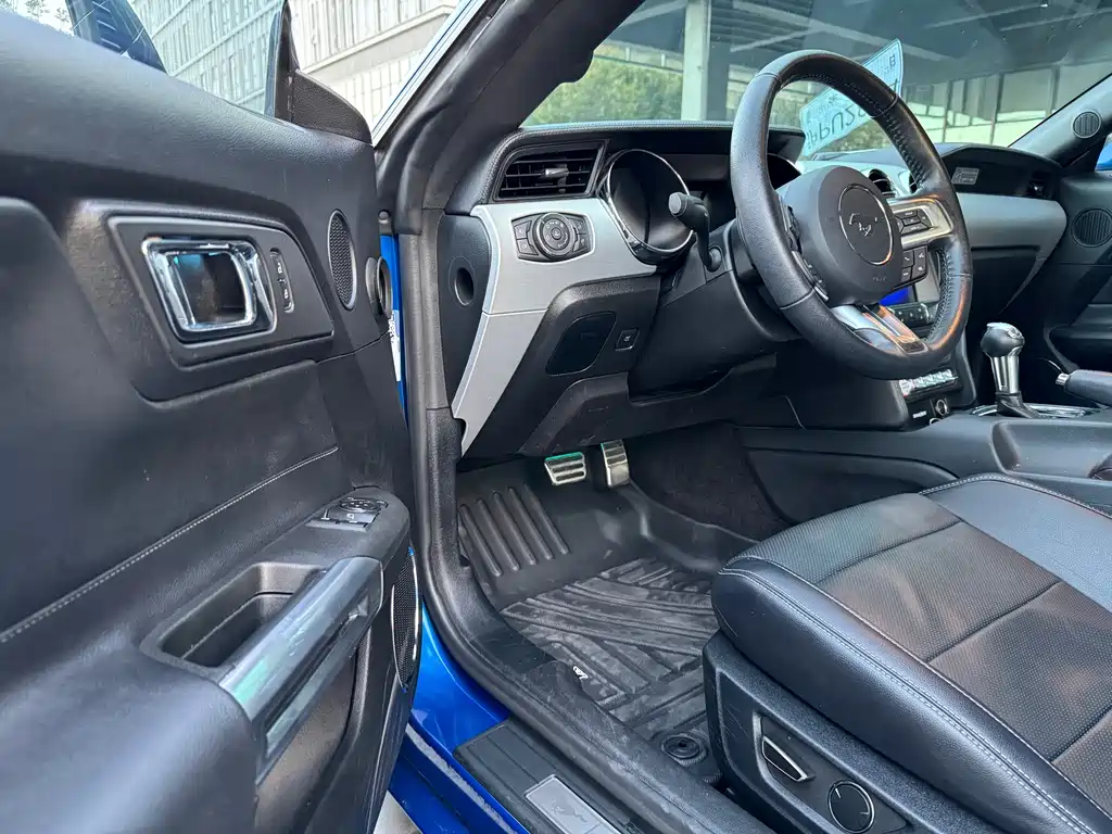 Mustang 2.3 T Performance