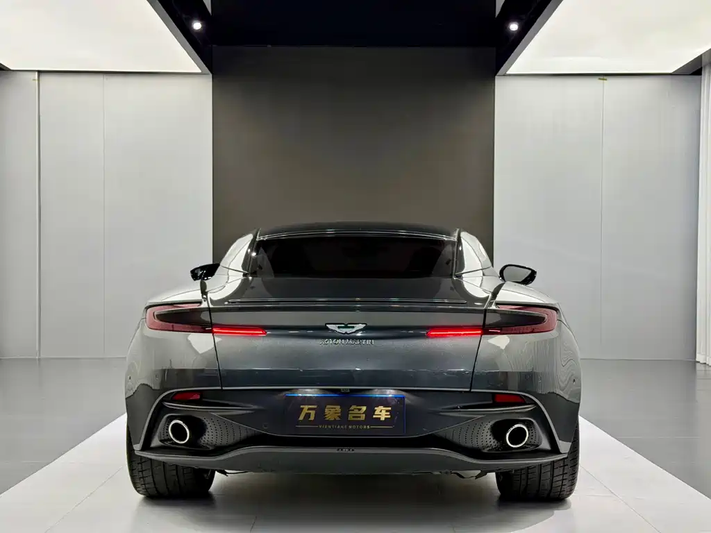 Aston Martin DB11 4.0 T V8 Coupe