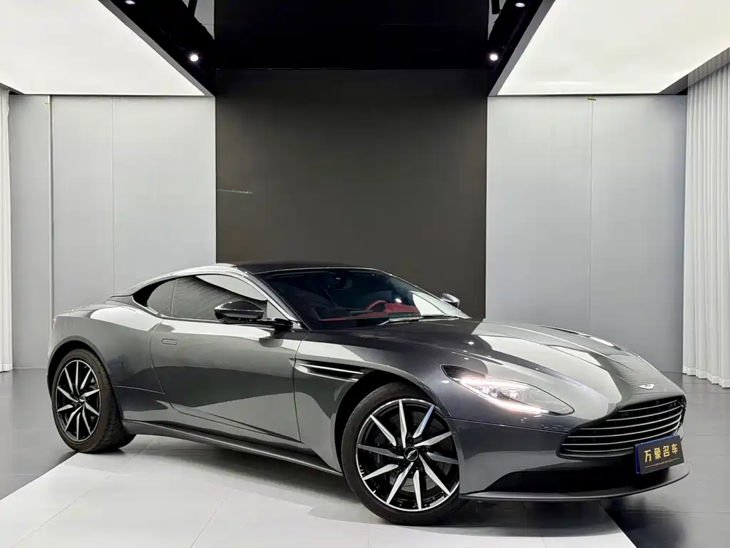 Aston Martin DB11 4.0 T V8 Coupe
