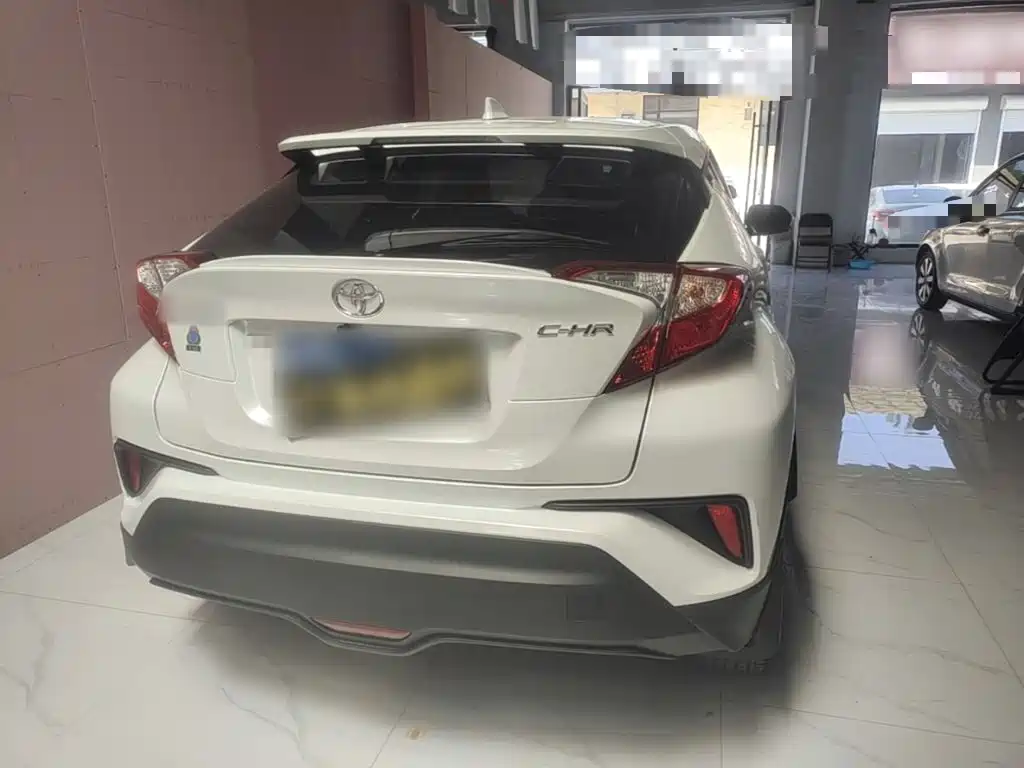 Toyota C-HR 2.0 L Comfort