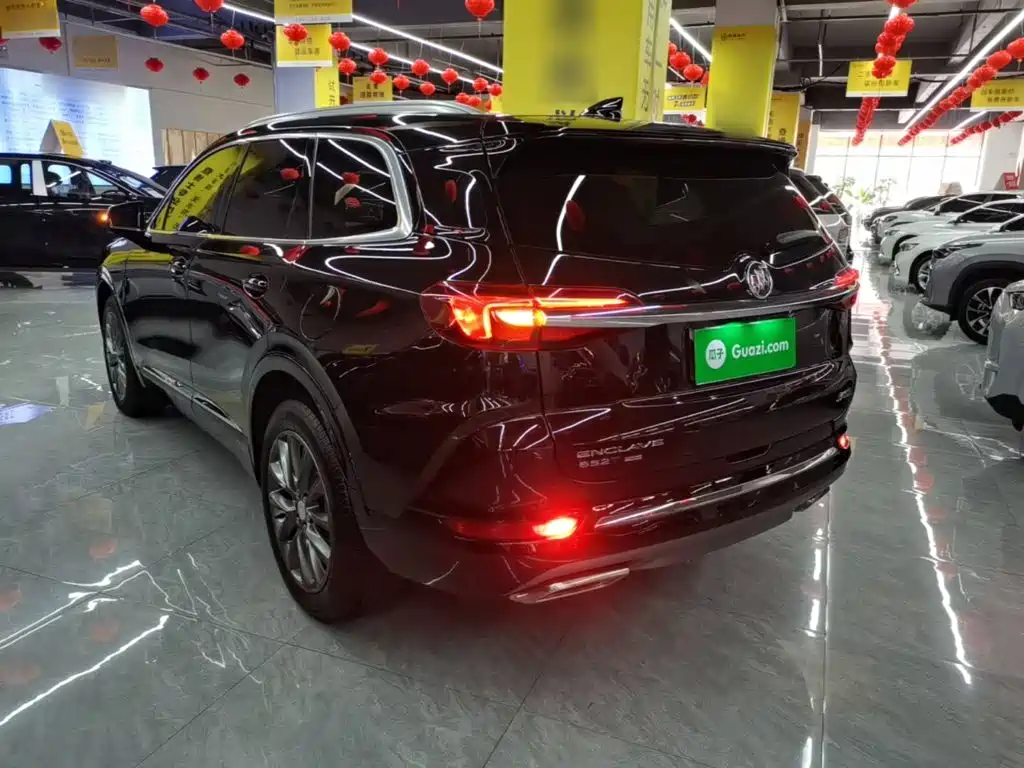 Enclave 652 T 4 WD Distinguished 7-seat