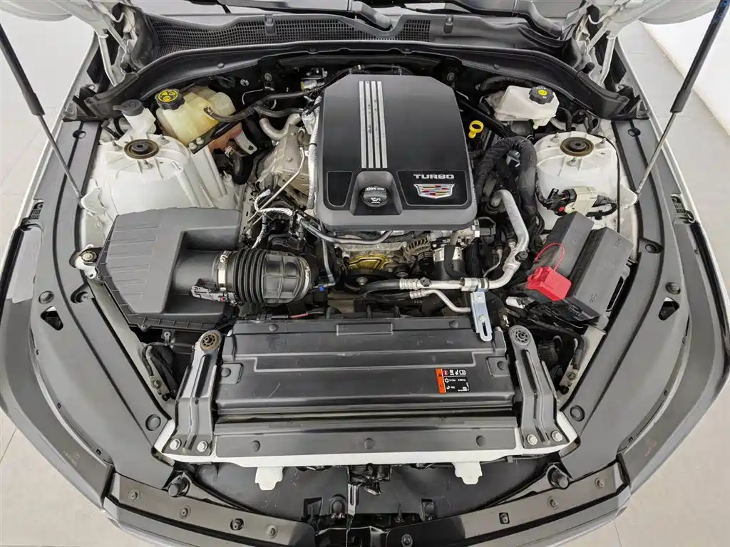 Cadillac CT4 28 T Luxury