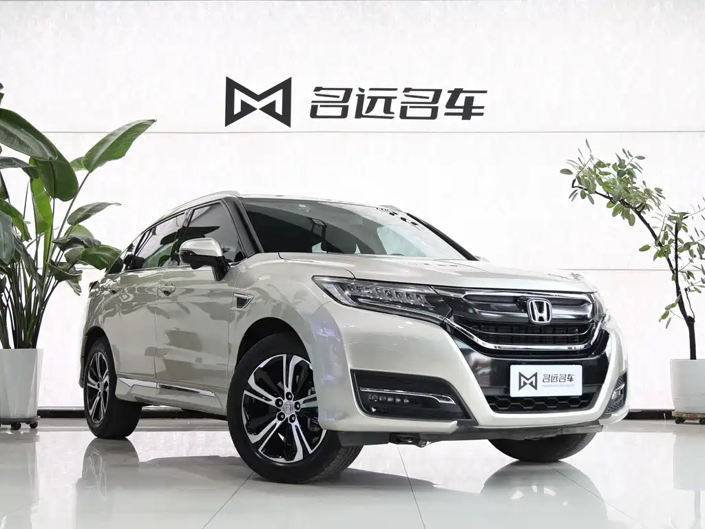 Honda UR-V 370 TURBO 2 WD Distinguished CN-V
