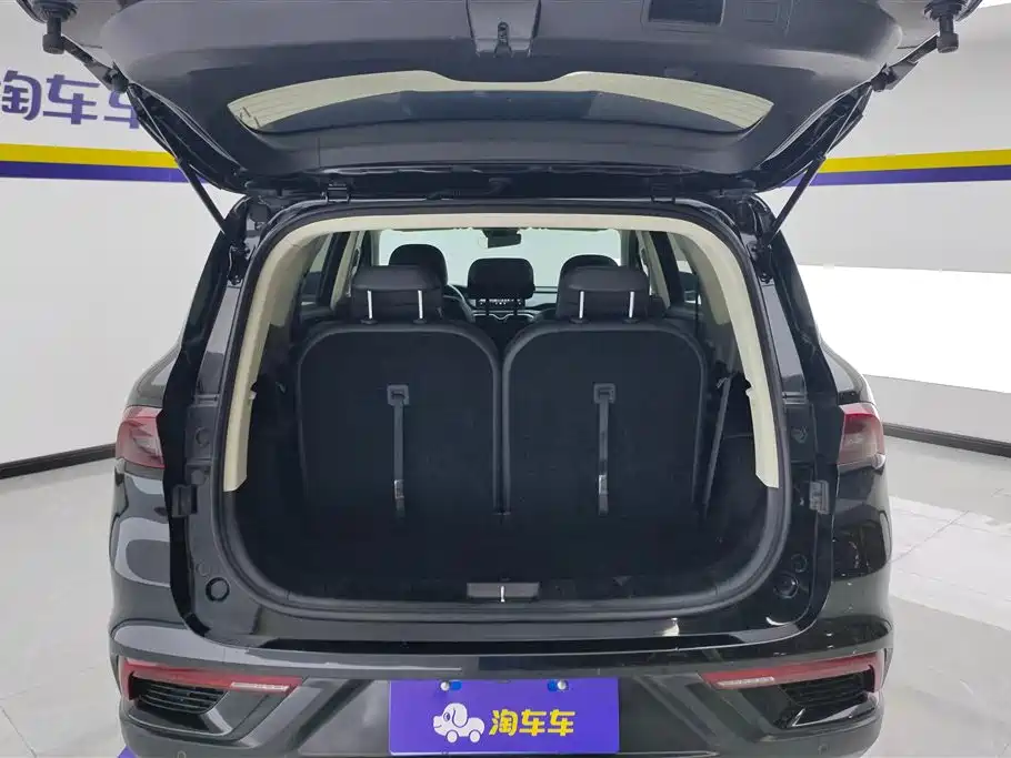 Haoyue 1.8 TD DCT Luxury 5-seat