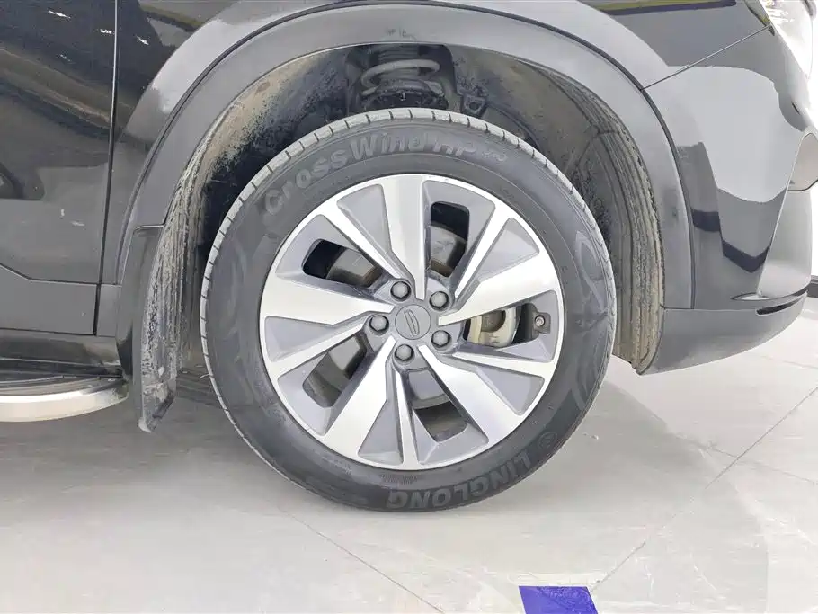 Haoyue 1.8 TD DCT Luxury 5-seat