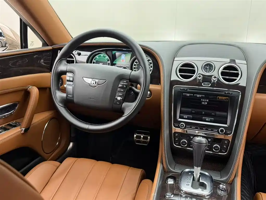 Flying Spur 4.0 T V8 Distinguished