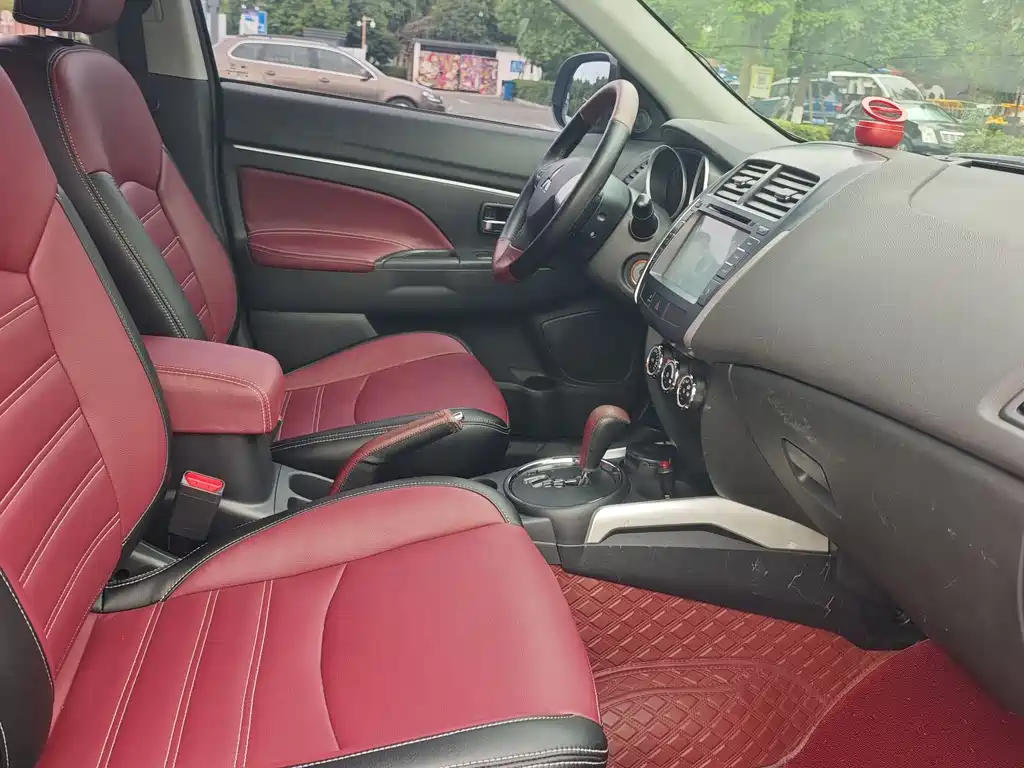 ASX 2.0 L CVT 2 WD Elite