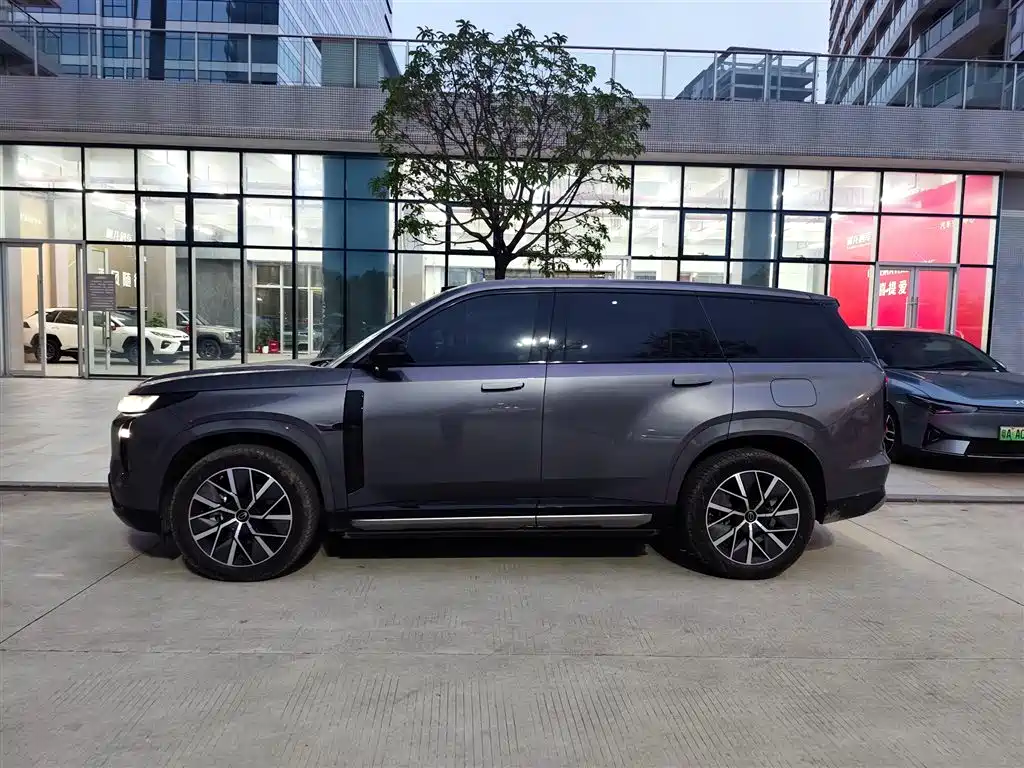 Trumpchi Xiangwang S7 205 km Max Lidar