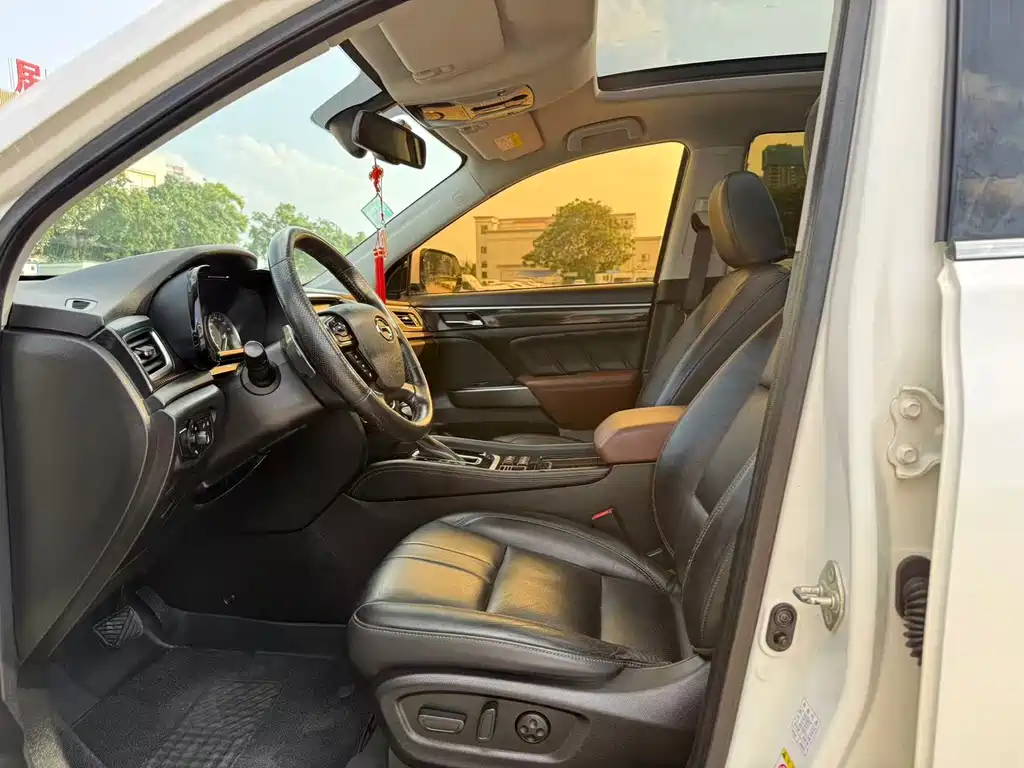 GAC Trumpchi GS7 320 T 2 WD Luxury Connected