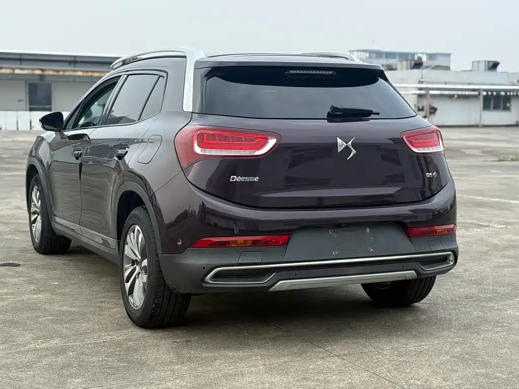 DS 6 1.6 T Luxury THP160