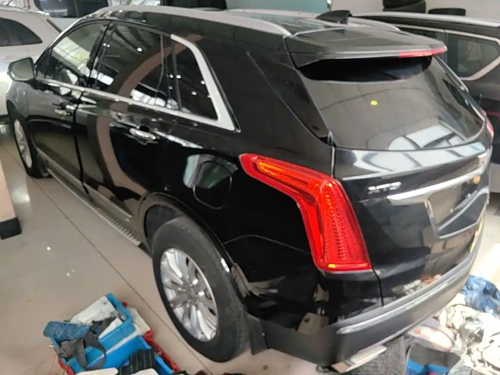 Cadillac XT5 Anniversary Celebration 28 T 4 WD Tech