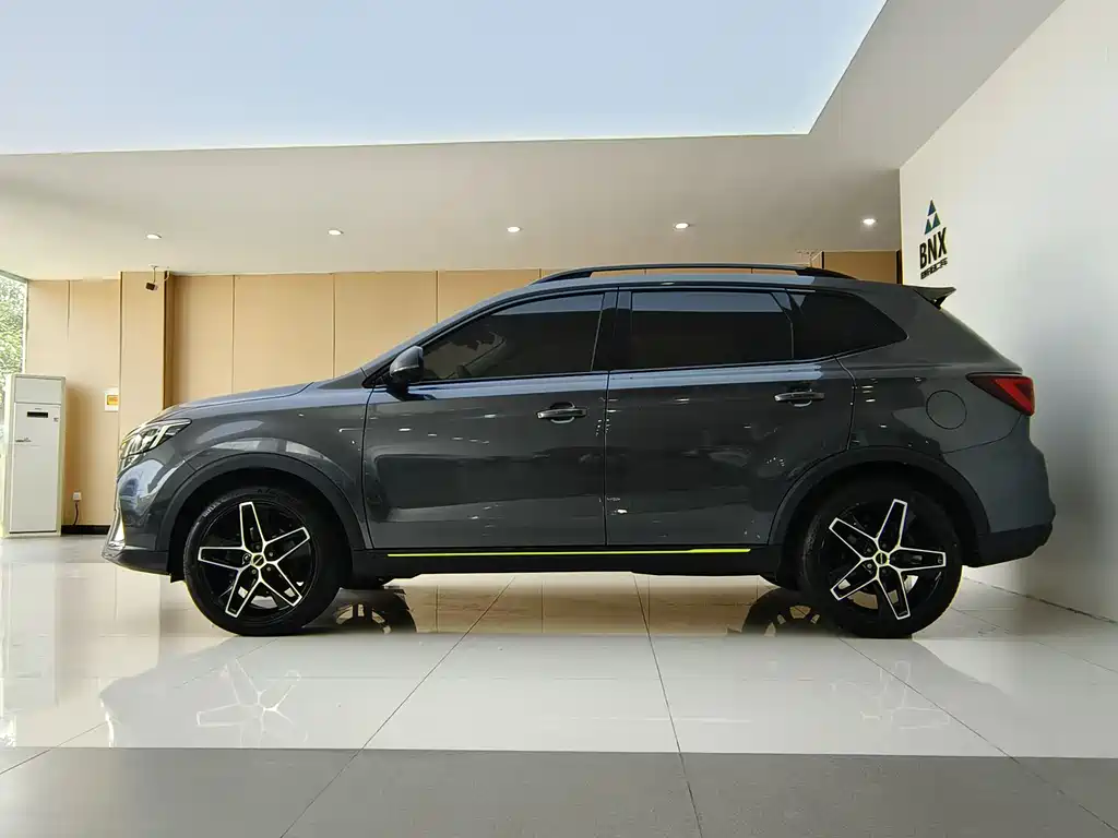 Roewe RX5 PLUS 330 TGI Auto China Style Smart Enjoyment