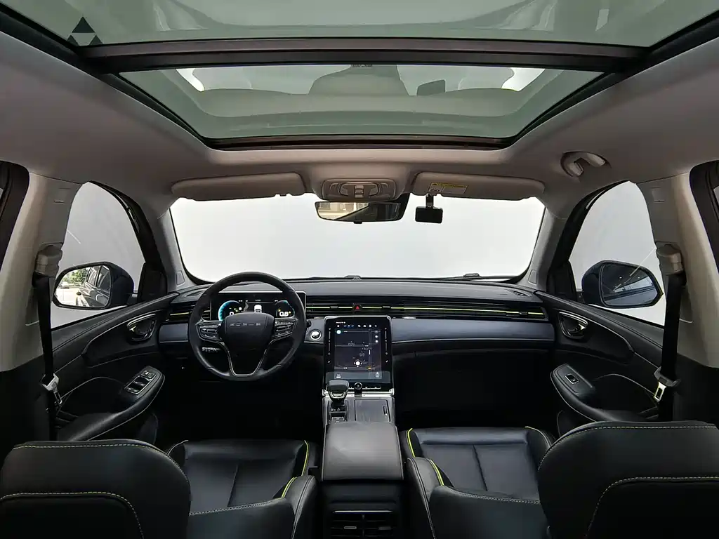 Roewe RX5 PLUS 330 TGI Auto China Style Smart Enjoyment