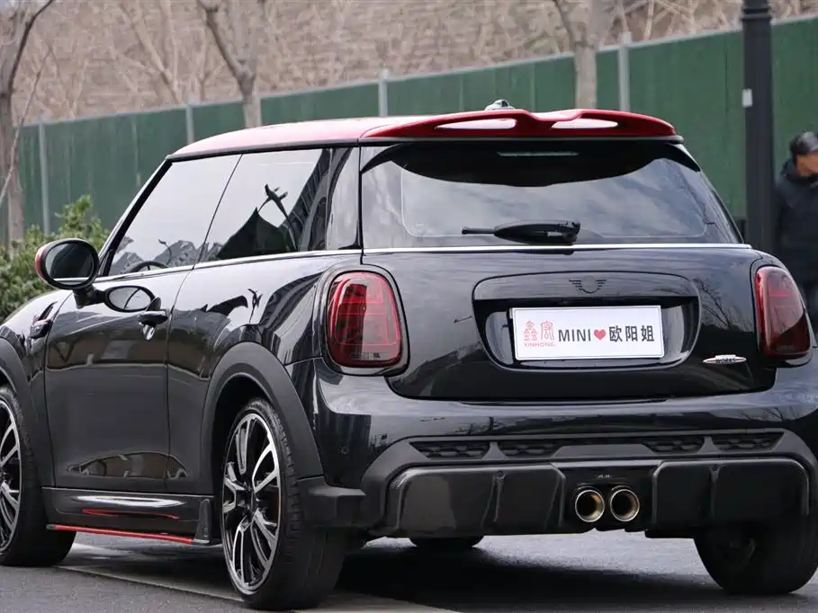 MINI JCW 2.0 T JOHN COOPER WORKS ALL-IN