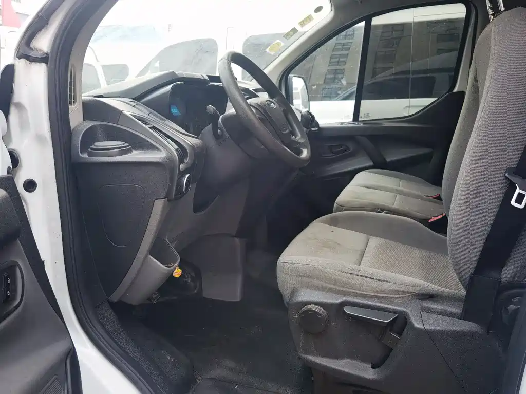 Transit 2.0 T Diesel Multi-purpose Commercial MWB Mid Roof 6-seat CN-VI