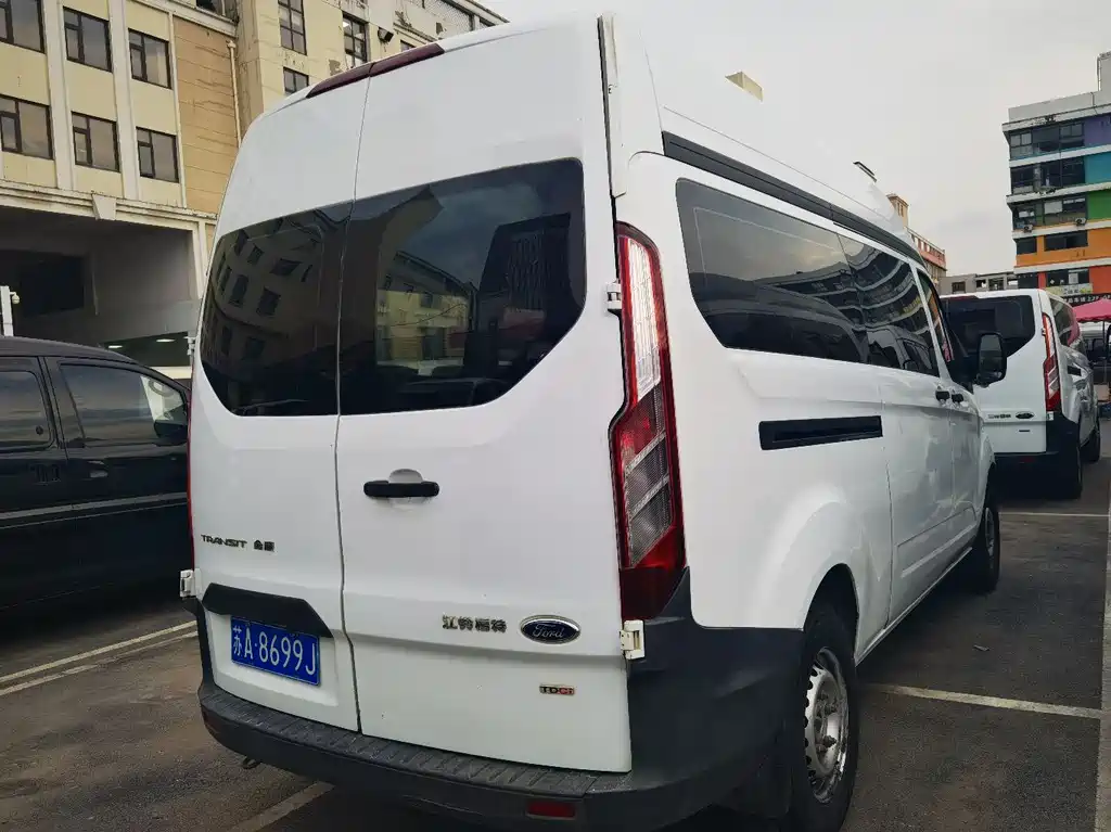 Transit 2.0 T Diesel Multi-purpose Commercial MWB Mid Roof 6-seat CN-VI