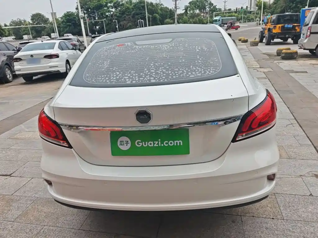 MG6 20 T Auto Luxury Connected CN-V