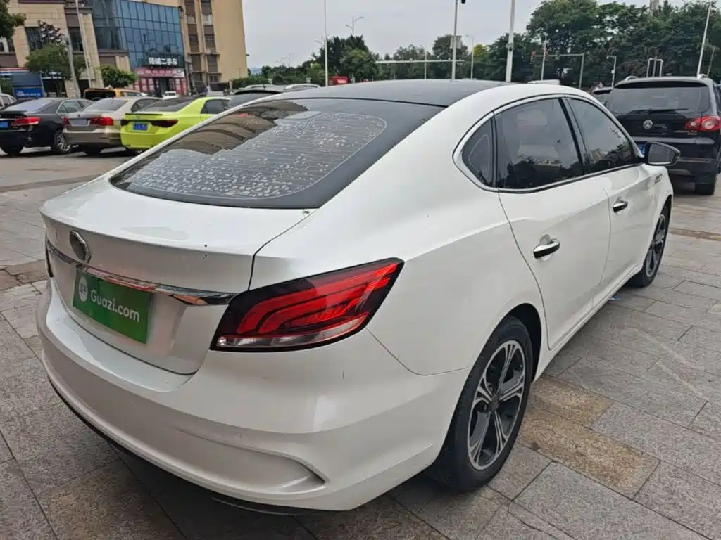 MG6 20 T Auto Luxury Connected CN-V