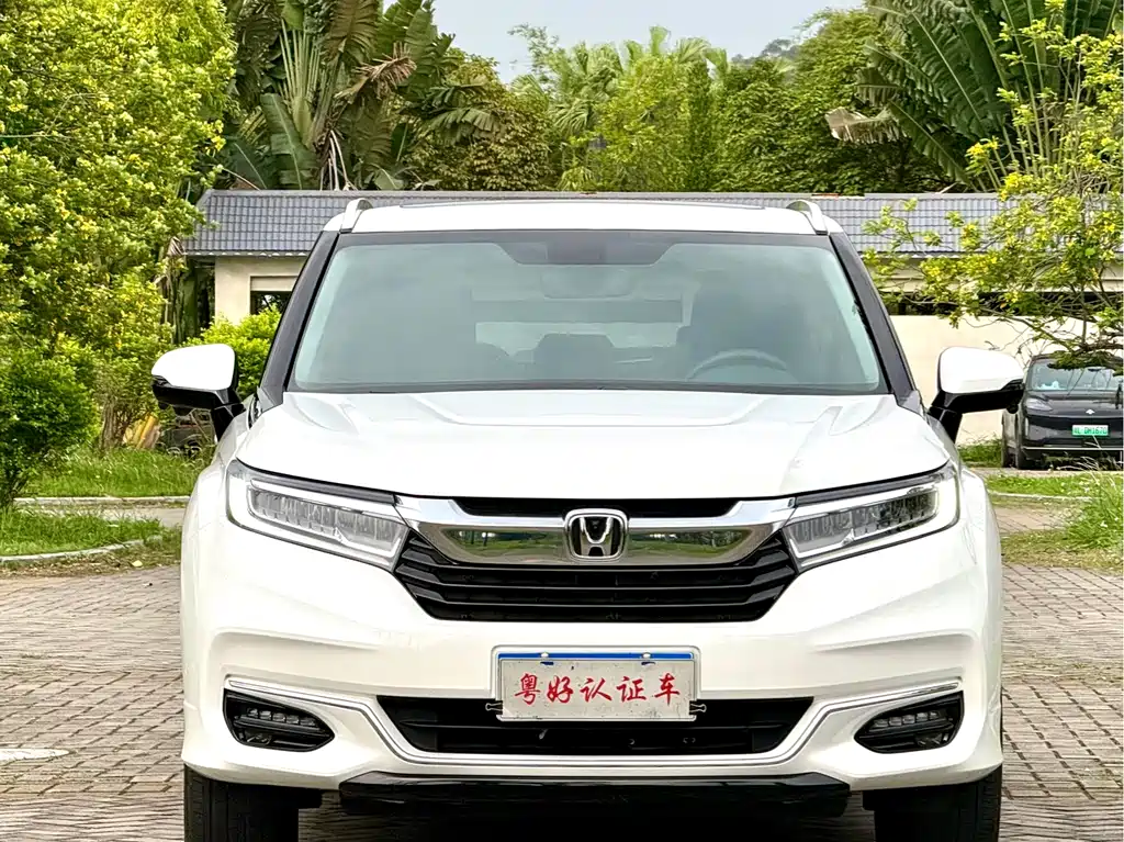 Avancier 370 TURBO 2 WD Luxury