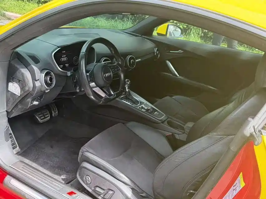 Audi TT TT Coupe 45 TFSI quattro