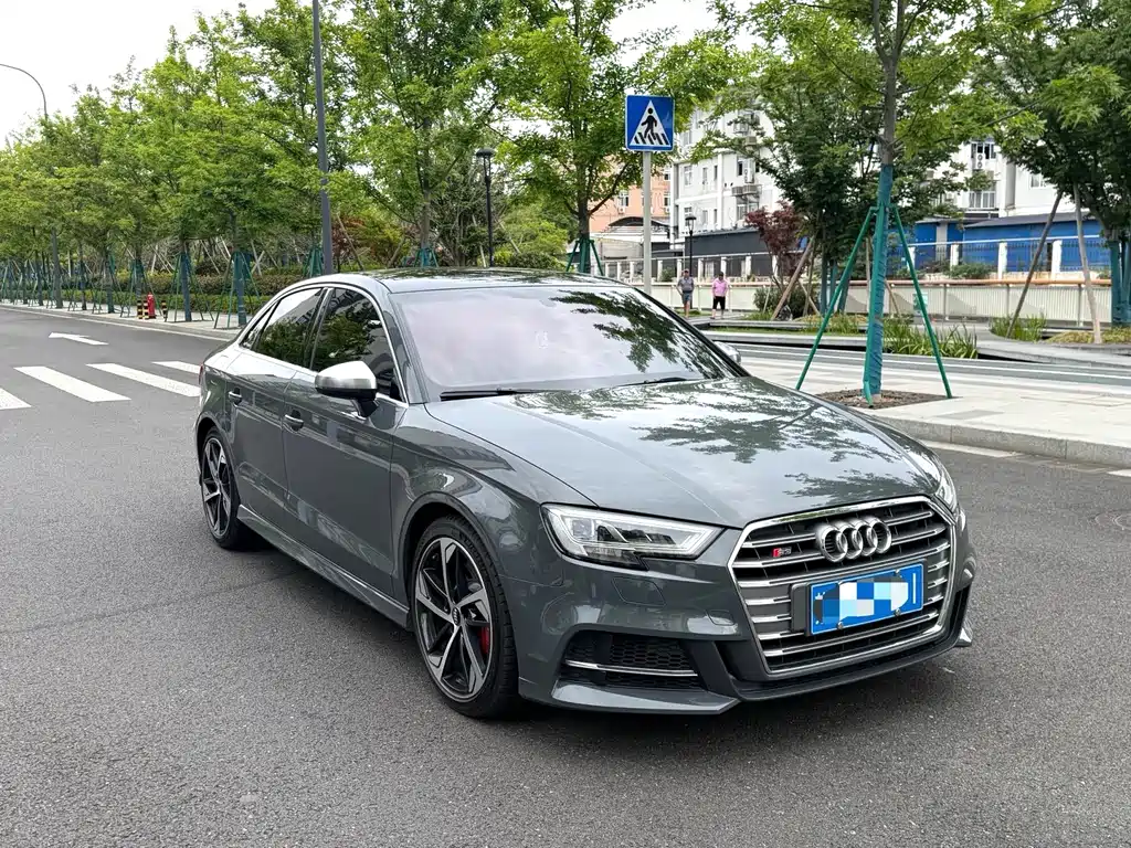 Audi S3 S3 2.0 T Limousine